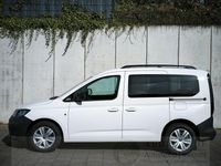 Gebraucht VW Caddy 114 PS (83 kW) 2022 Candyweiß Van / Kleinbus