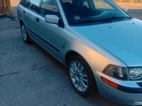 Gebraucht Volvo V40 122 PS (89 kW) 2002 Grau Kombi