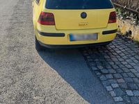 Gebraucht VW Golf IV 75 PS (55 kW) 2002 Gelb Kleinwagen