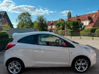 Gebraucht Ford Ka 69 PS (50 kW) 2010 Weiß Kleinwagen