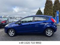 Gebraucht Ford Fiesta SYNC Edition 101 PS (74 kW) 2014 Blau Kleinwagen