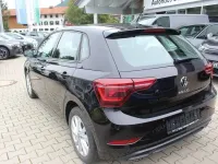 Gebraucht VW Polo Style 95 PS (69 kW) 2025 Schwarz Kleinwagen