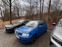 Gebraucht VW Polo 50 PS (36 kW) 1999 Blau Kleinwagen