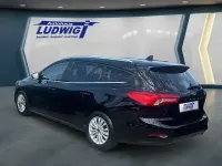 Gebraucht Ford Focus Style 125 PS (91 kW) 2020 Schwarz Limousine