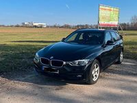 Gebraucht BMW 320 Advantage 190 PS (139 kW) 2019 Schwarz Kombi