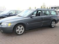 Gebraucht Volvo V70 Kinetic 185 PS (136 kW) 2006 Titanium grey pearl / metallic Kombi