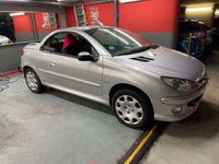 gebraucht Peugeot 206 CC 110