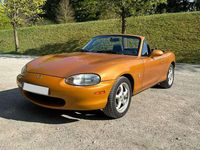Second-hand Mazda MX5 110 CP (80 kW) 1998 Portocaliu Cabrio