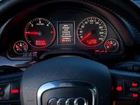 Gebraucht Audi A4 140 PS (102 kW) 2006 Grau Kombi