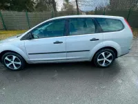 Gebraucht Ford Focus 115 PS (84 kW) 2006 Grau Kombi