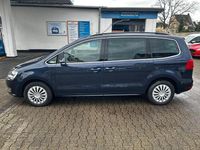 Gebraucht VW Sharan Comfortline 150 PS (110 kW) 2015 Blau Van / Kleinbus
