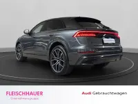 Gebraucht Audi Q8 Business 286 PS (210 kW) 2023 Grau SUV