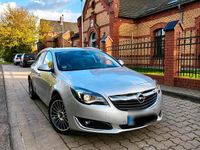 Gebraucht Opel Insignia 136 PS (100 kW) 2016 Gold Kombi