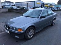 Gebraucht BMW 320 150 PS (110 kW) 1991 Grau Limousine