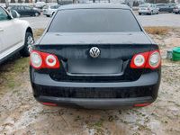 Gebraucht VW Jetta 140 PS (102 kW) 2006 Grau Limousine