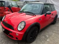 Käytetty Mini Cooper 90 HP (66 kW) 2004 Punainen Viistoperä