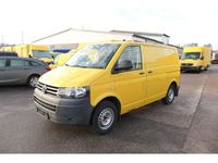 Gebraucht VW T5 84 PS (61 kW) 2011 Ginstergelb r1032 Van