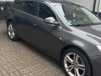Gebraucht Opel Insignia 140 PS (102 kW) 2010 Grau Kombi