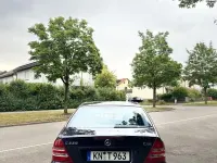 Gebraucht Mercedes C220 Avantgarde 143 PS (105 kW) 2002 Violet Limousine