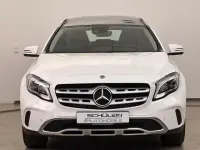 Gebraucht Mercedes GLA180 122 PS (89 kW) 2019 Polarweiss SUV
