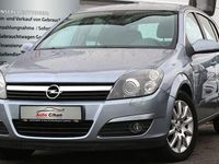 Usata Opel Astra Elegance 105 CV (77 kW) 2004 Argento Berlina