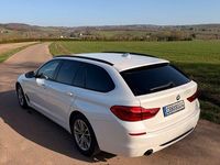 Gebraucht BMW 520 Shadowline 184 PS (135 kW) 2017 Weiß Kombi