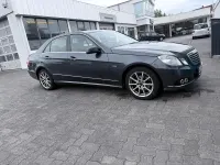 Gebraucht Mercedes E200 136 PS (100 kW) 2010 Grau Limousine