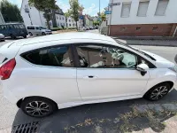 Gebraucht Ford Fiesta 82 PS (60 kW) 2011 Weiß Kleinwagen