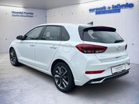 Gebraucht Hyundai i30 Advantage 101 PS (74 kW) 2024 Weiß Limousine
