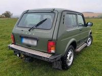 Second-hand Lada niva 83 CP (61 kW) 2017 Verde SUV