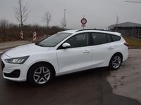 Gebraucht Ford Focus Cool & Connect 120 PS (88 kW) 2022 Weiß Kombi