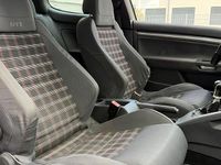 Gebraucht VW Golf GTI 200 PS (147 kW) 2005 Grau Coupé