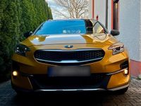 Używany Kia XCeed Launch Edition 204 KM (150 kW) 2019 Złoty SUV