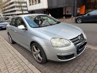 Second-hand VW Jetta 120 CP (88 kW) 2007 Gri Berlinǎ