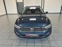 Gebraucht VW Passat Business 150 PS (110 kW) 2023 Blau Kombi