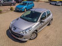 Gebraucht Peugeot 206 60 PS (44 kW) 2010 Silber Limousine