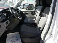 Gebraucht VW Transporter 150 PS (110 kW) 2024 Candyweiß (metallic) Van