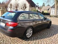 Gebraucht BMW 530 258 PS (189 kW) 2011 Grau Kombi