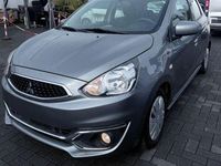 Gebraucht Mitsubishi Space Star Basis 71 PS (52 kW) 2018 Grau Kleinwagen