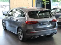 Gebraucht Mercedes B200 AMG line 163 PS (119 kW) 2020 Grau Kleinwagen