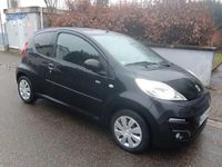 Gebraucht Peugeot 107 Style 68 PS (50 kW) 2013 Schwarz Kleinwagen