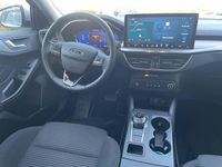 Używany Ford Focus 116 KM (85 kW) 2023 Srebrny Kombi