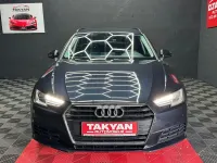Gebraucht Audi A4 Basis 150 PS (110 kW) 2017 Blau Kombi