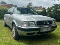 Gebraucht Audi 80 90 PS (66 kW) 1993 Silber Limousine