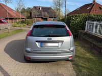 Gebraucht Ford Focus 101 PS (74 kW) 2004 Silber Coupé