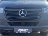 Gebraucht Mercedes Sprinter 170 PS (125 kW) 2023 Tiefschwarz Van