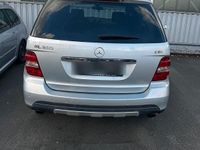 Gebraucht Mercedes ML280 190 PS (139 kW) 2006 Silber SUV