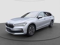 Gebraucht Skoda Superb Selection 150 PS (110 kW) 2024 Aluminium silber (metallic) Kombi