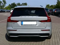 Gebraucht Volvo V60 Plus 197 PS (144 kW) 2025 Grau Kombi