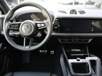 Neu Porsche Cayenne Turbo E-Hybrid 740 PS (544 kW) 2026 Grau SUV